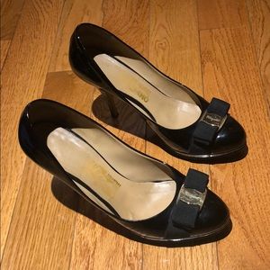 🌟SALE⚡️✨Ferragamo pumps size 8
